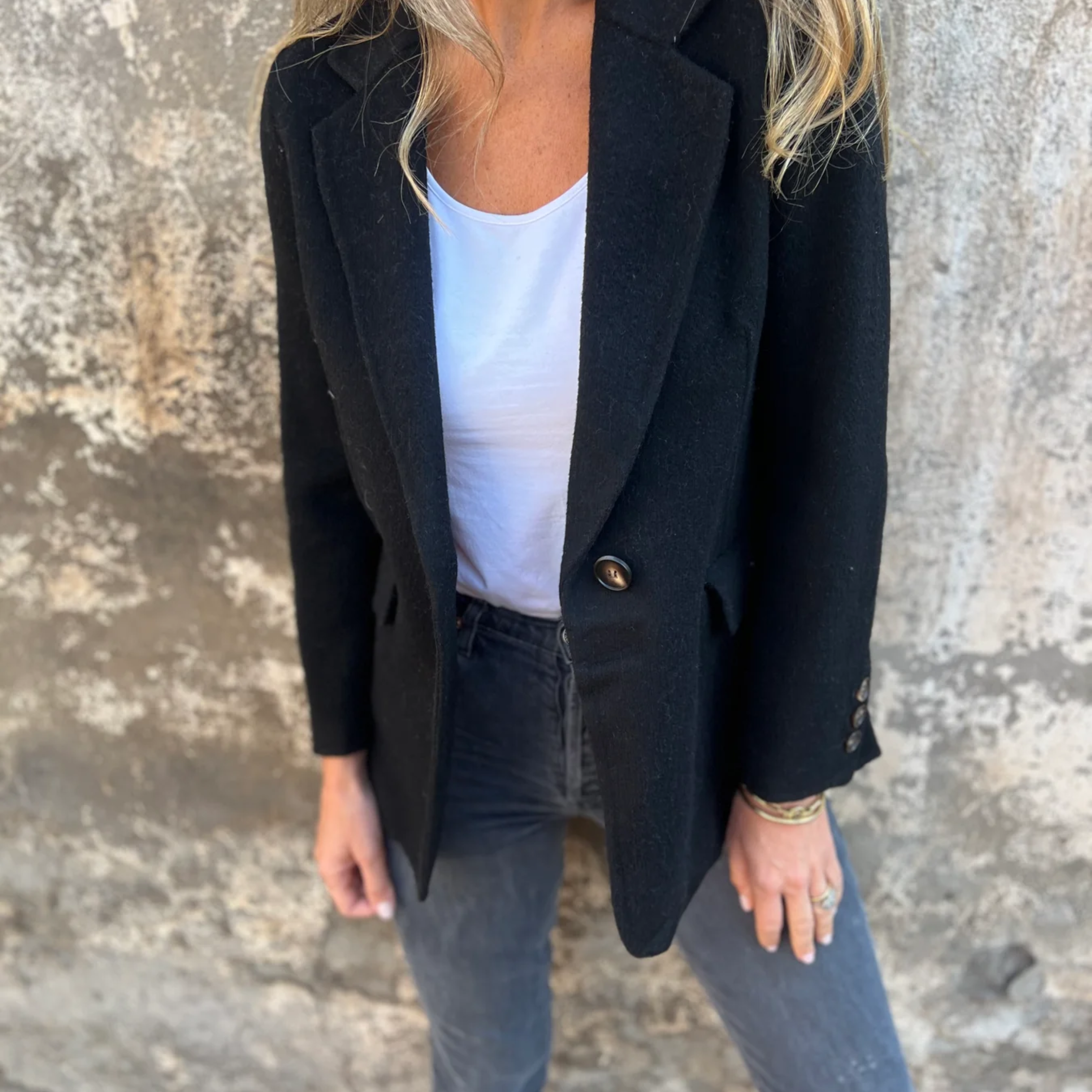 Women's Blazer – Single-Button Notched Lapel Jacket for Office and Smart Casual Wear