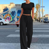 Two-Piece Set with Wide-Leg Pants and Fitted Crop Top