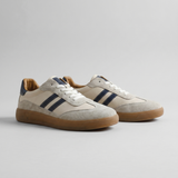 Round Toe Low-Top Sneakers with Contrast Stripes