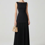 Sleeveless A-Line Pleated Maxi Dress with Boat Neck
