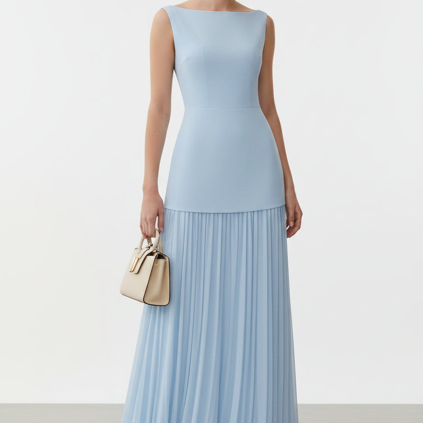 Sleeveless A-Line Pleated Maxi Dress with Boat Neck