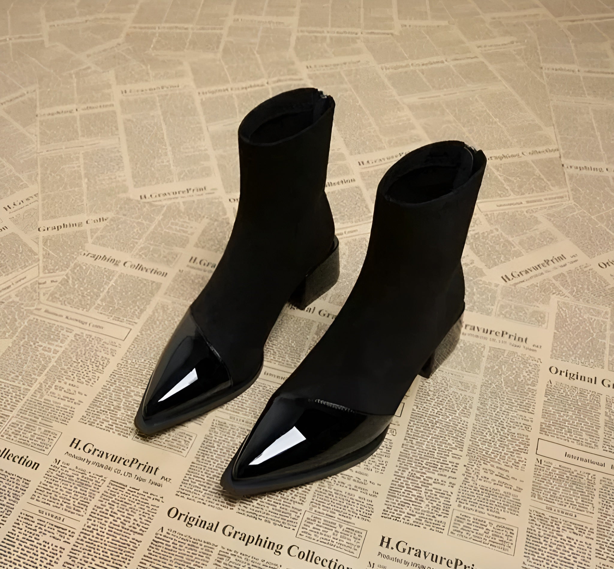 Pointed-Toe Ankle Boots with Block Heel and Back Zip
